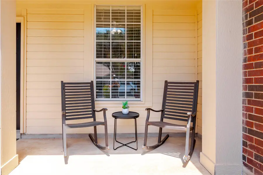 1110 Disraeli Cir, Pflugerville, TX 78660 - Image #3