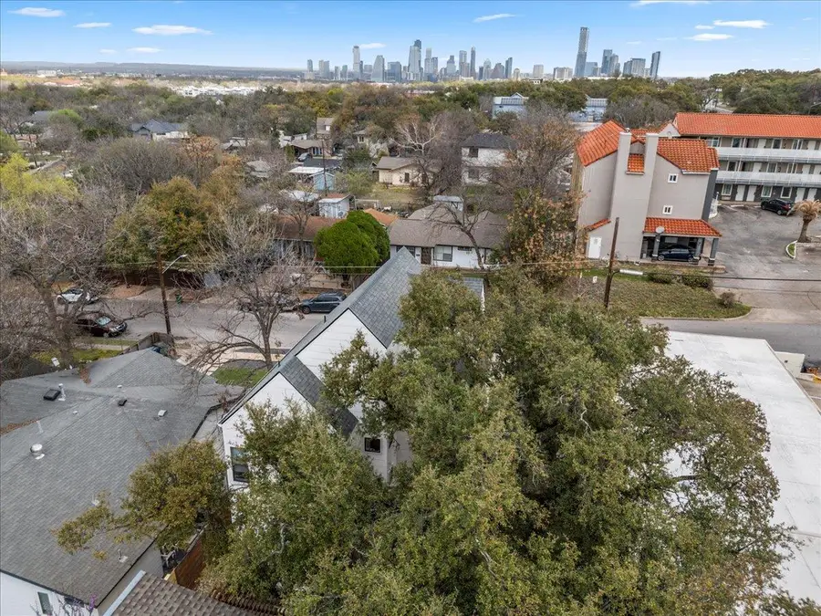 115 Havana St #A, Austin, TX 78704 - #3