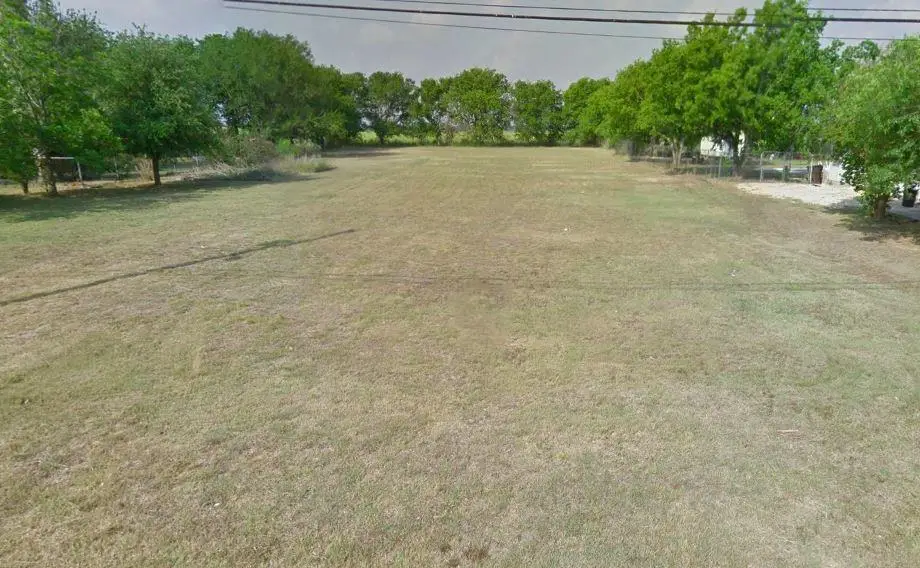 115 Richland Dr, Lockhart, TX 78644 - #1