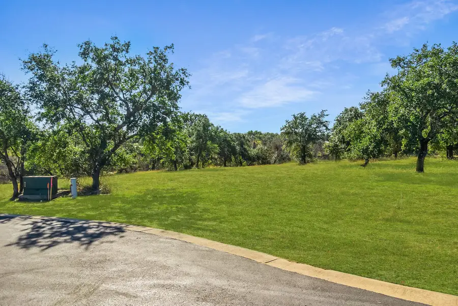 3509 Kahala Sunset Dr, Spicewood, TX 78669 - #3