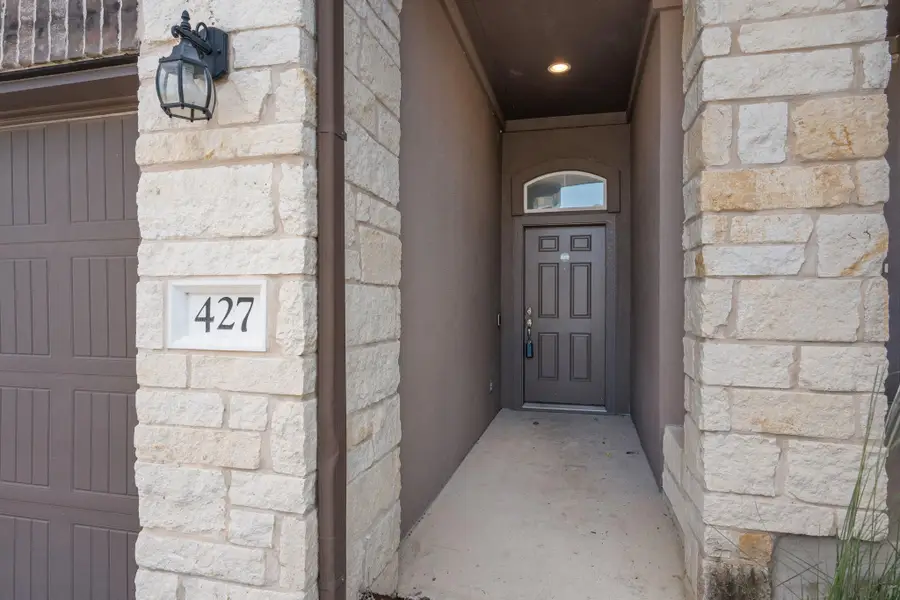 427 Epiphany Ln, Pflugerville, TX 78660 - Image #2