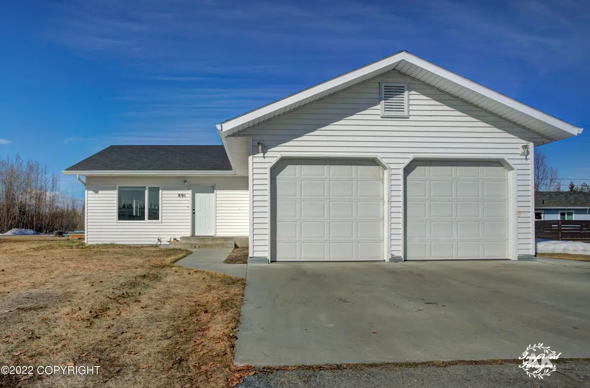 891 Refinery Loop, North Pole, AK 99705 - Image #1