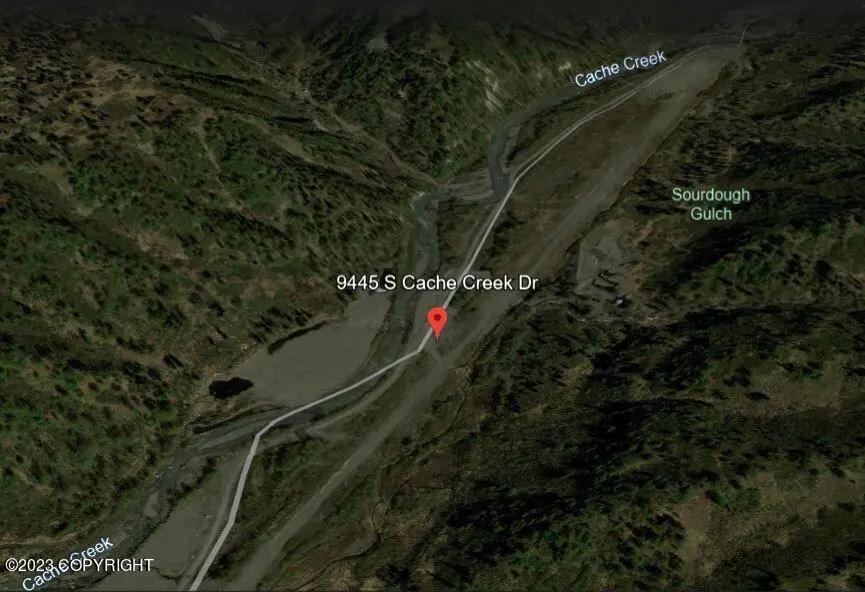 9445 S Cache Creek Drive, Trapper Creek, AK 99683 - Image #1