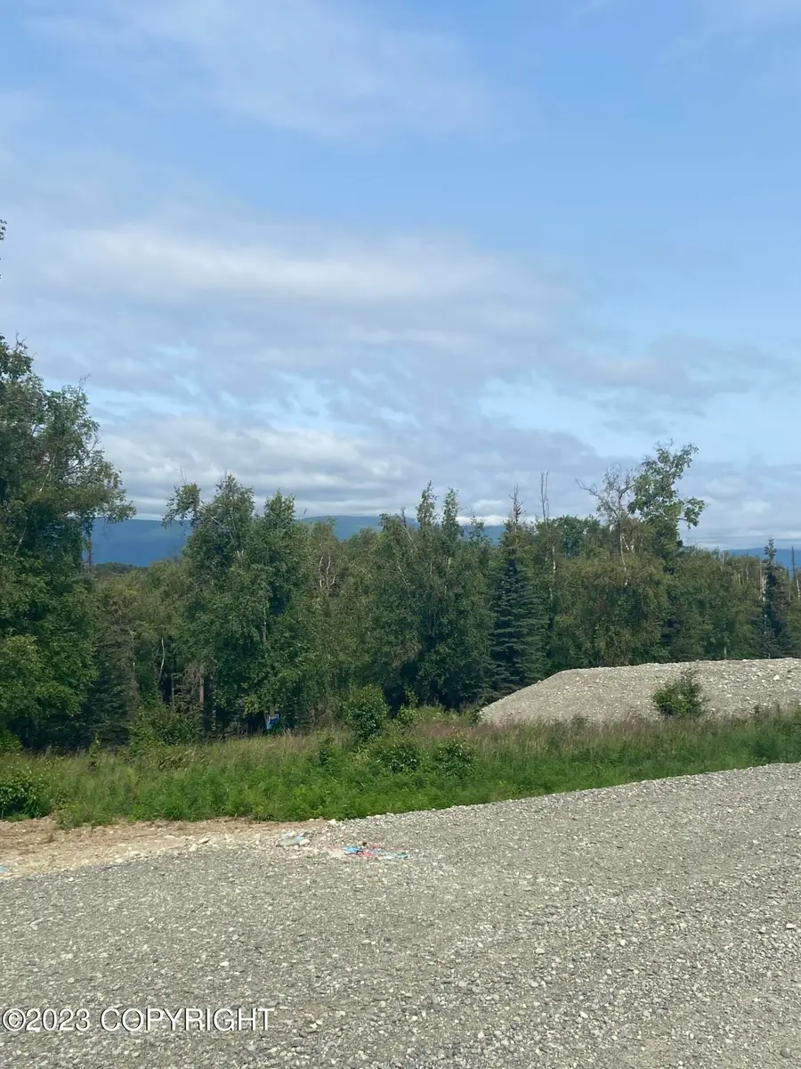 2541 W Longview Circle, Wasilla, AK 99654 - Image #2