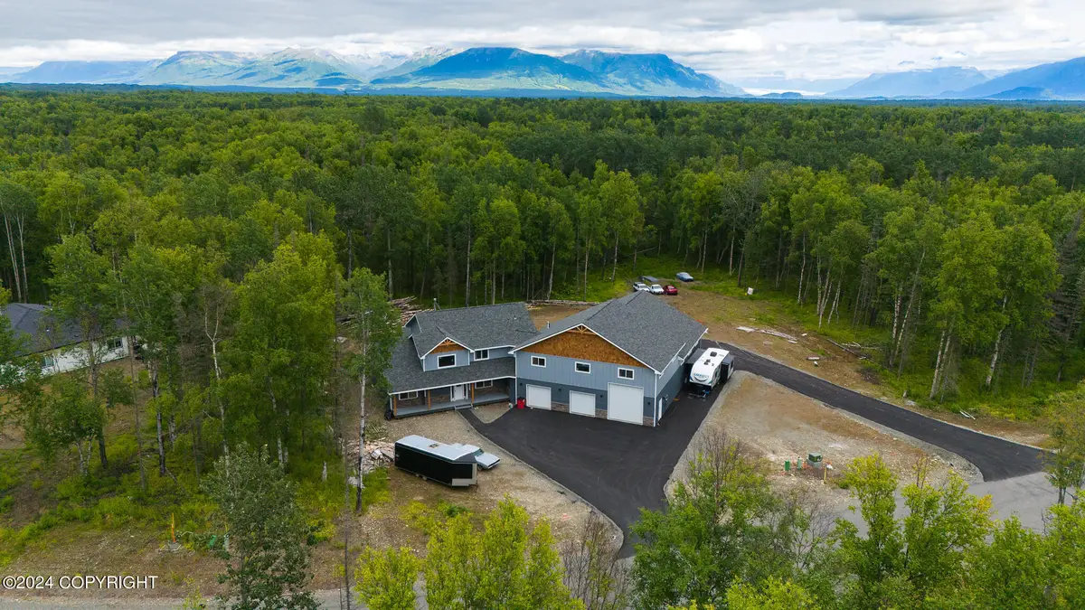 7650 N Aileron Circle, Palmer, AK 99645 - Image #1