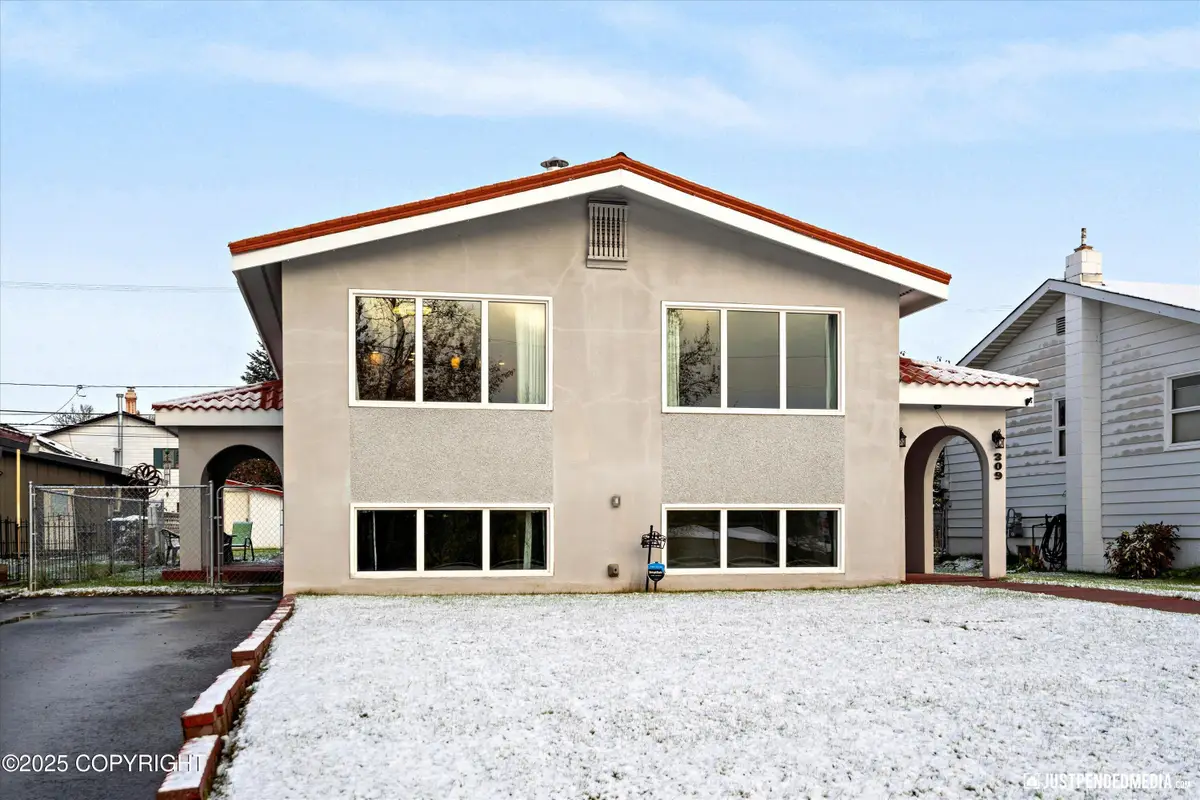 309 E Harvard Avenue, Anchorage, AK 99501 - Image #1