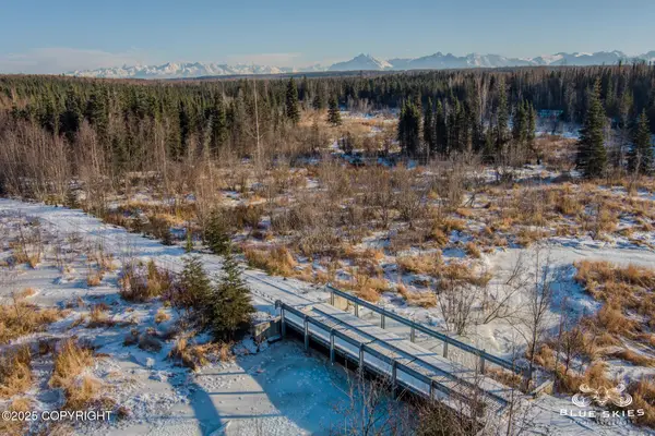 13427 W Armstrong Road, Houston, AK 99694