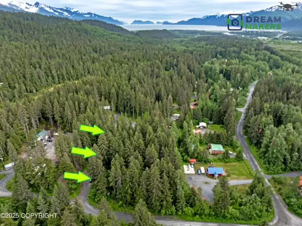 32693 Wizard Avenue, Seward, AK 99664