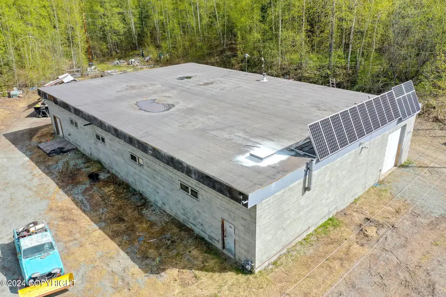 21229 Gorsuch Street, Chugiak, AK 99567 - Image #2