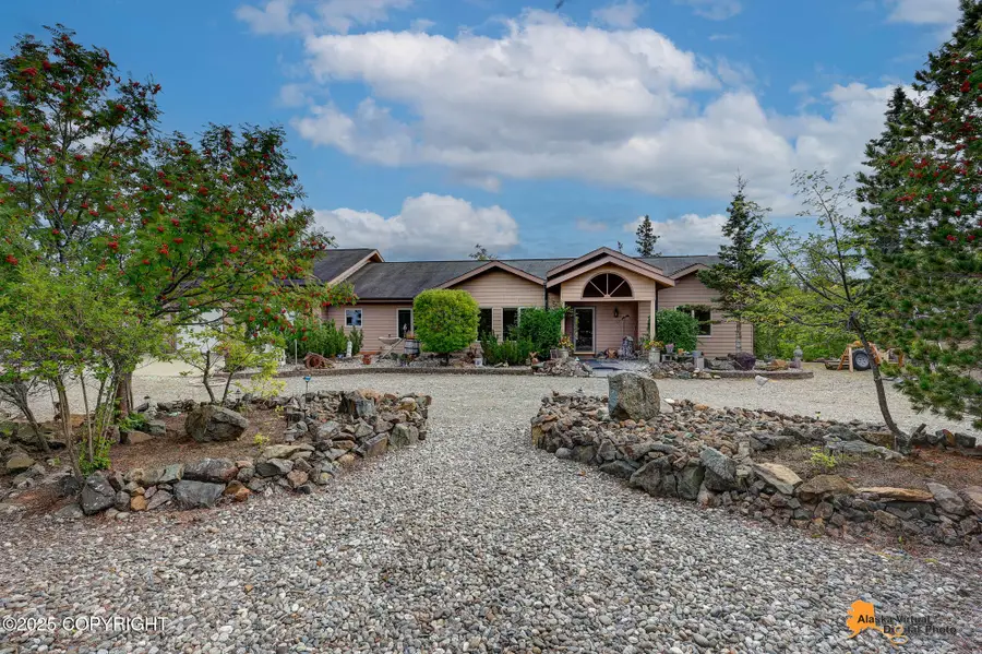 3996 E Country Field Circle, Wasilla, AK 99654 - Image #3
