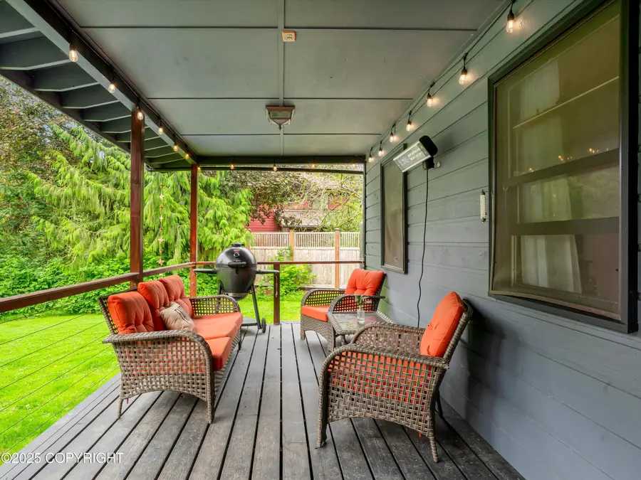 413 N Higgins Court, Ketchikan, AK 99901 - Image #2