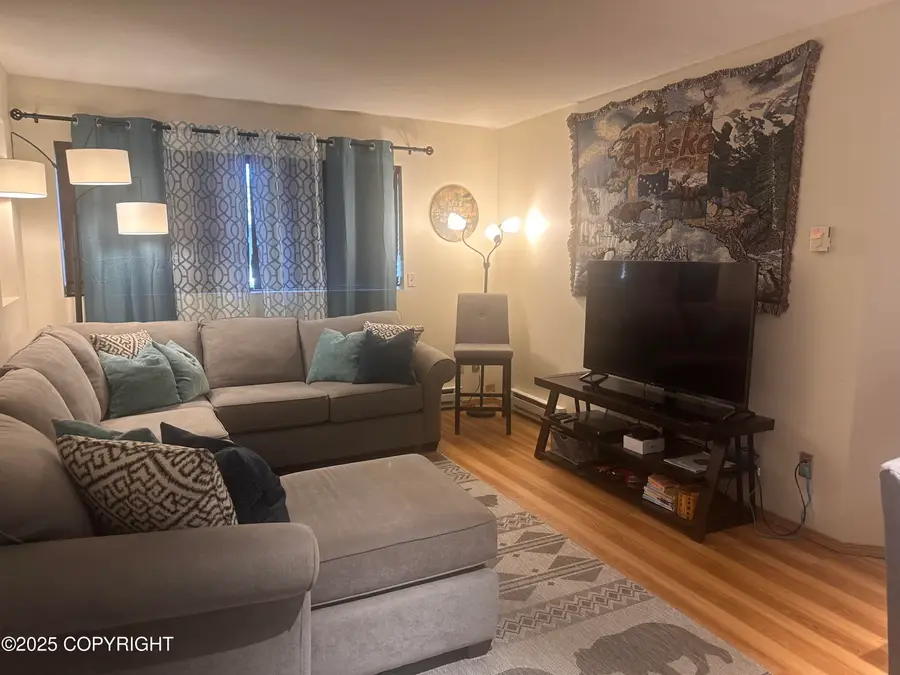 2201 Romig Place #105, Anchorage, AK 99503 - Image #3