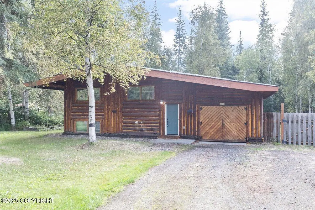 2420 Schutzen Street, North Pole, AK 99705 - Image #1