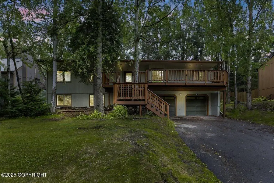 7801 Evander Drive, Anchorage, AK 99518 - Image #2