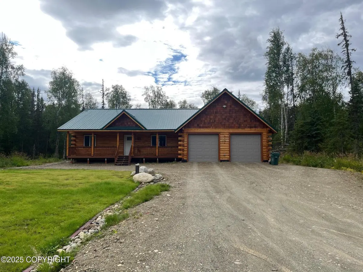 2126 N Skye Circle, Houston, AK 99694 - Image #1