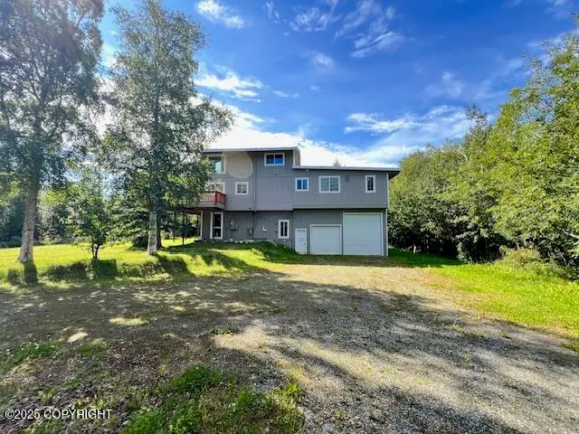 10451 E Tyler Drive, Palmer, AK 99645 - Image #2