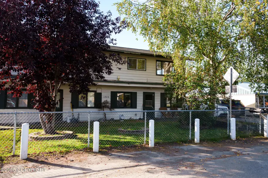 1808 Cleveland Avenue, Anchorage, AK 99517 - Image #2