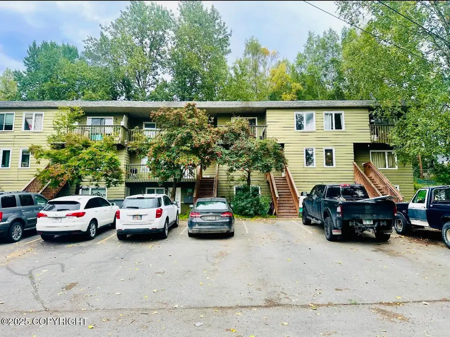 311 Lynnwood Drive #4, Anchorage, AK 99518 - Image #2