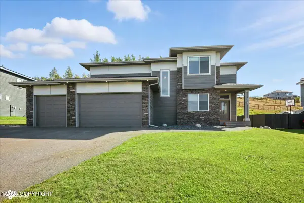 3241 S Barn Gable Loop, Wasilla, AK 99645