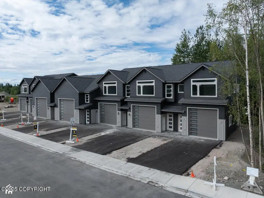126 Venture Place #16, Anchorage, AK 99504 - Image #3