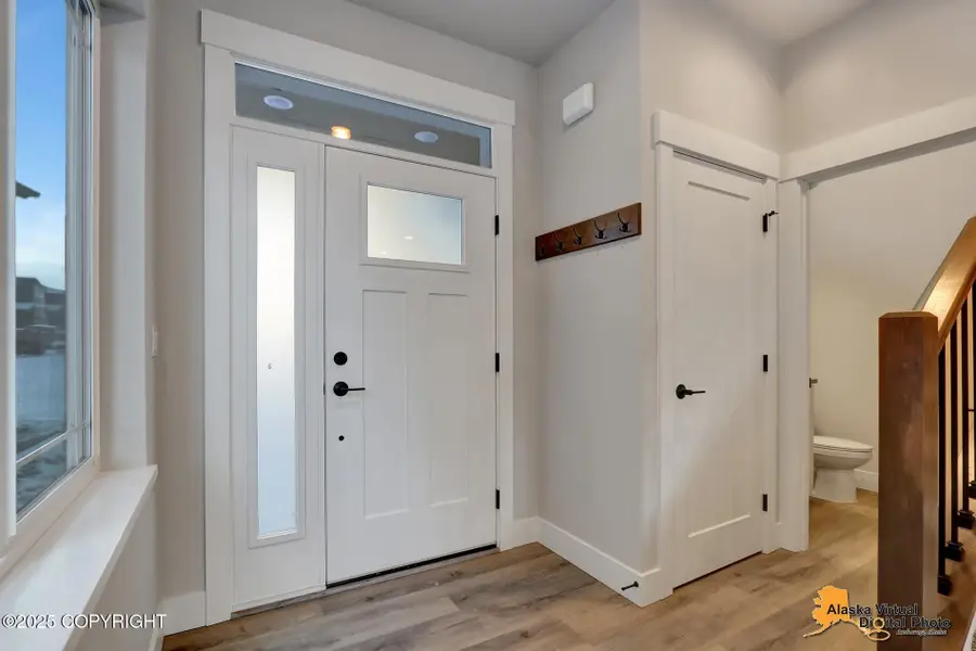 8803 Chalk Hill Loop, Anchorage, AK 99502 - Image #3