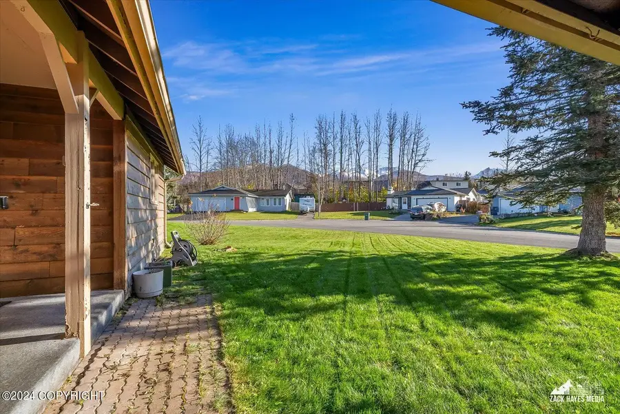 8111 Northview Drive, Anchorage, AK 99504 - Image #3