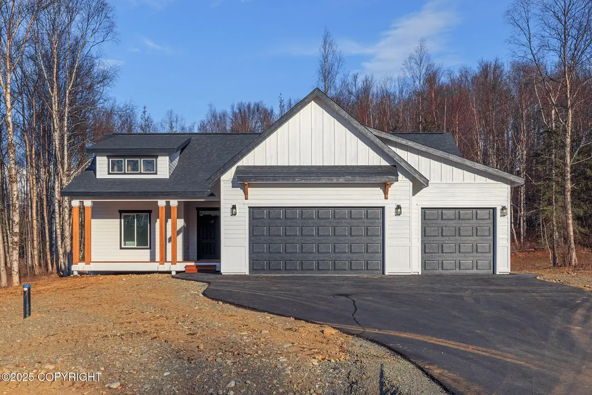 10457 E Heartland Loop, Palmer, AK 99645 - Image #1