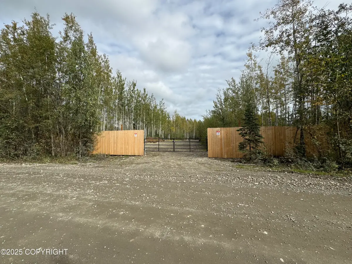 2611 S Walnut Wood Drive, Big Lake, AK 99652 - Image #1
