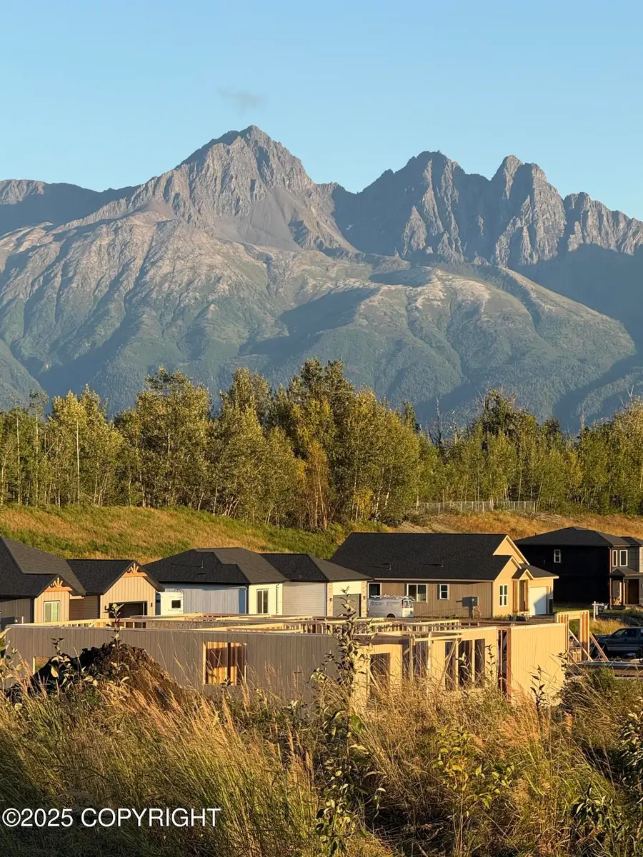 2252 S Skyward Vw Circle, Palmer, AK 99645 - Image #2