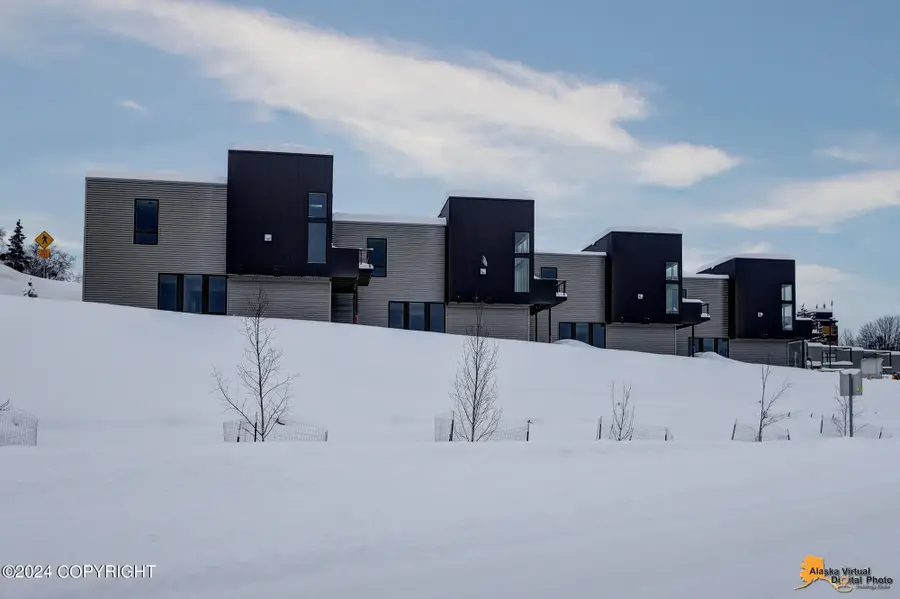 793 Station Lane #A13, Anchorage, AK 99501 - Image #2
