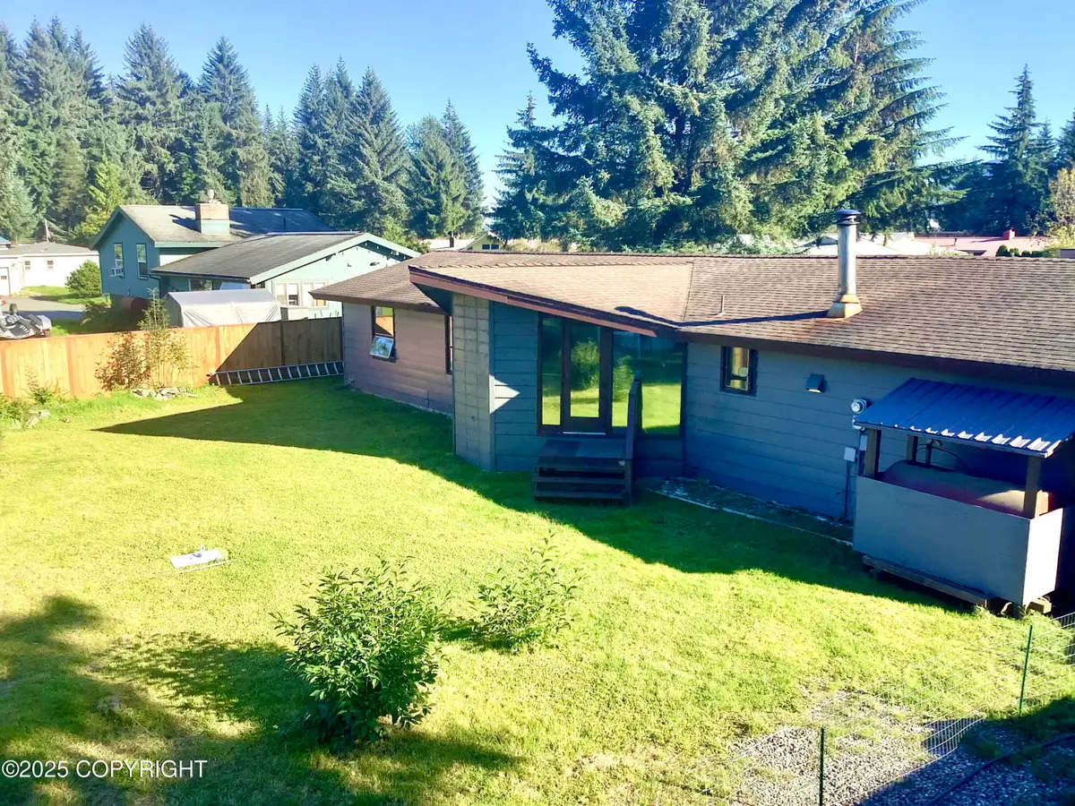 9452 Herbert Place, Juneau, AK 99801 - Image #1