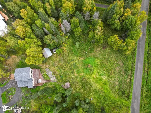 5900 Orth Circle, Anchorage, AK 99507