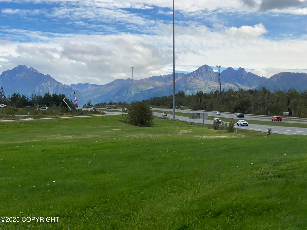 5740 E Blue Lupine Drive, Wasilla, AK 99654 - Image #1