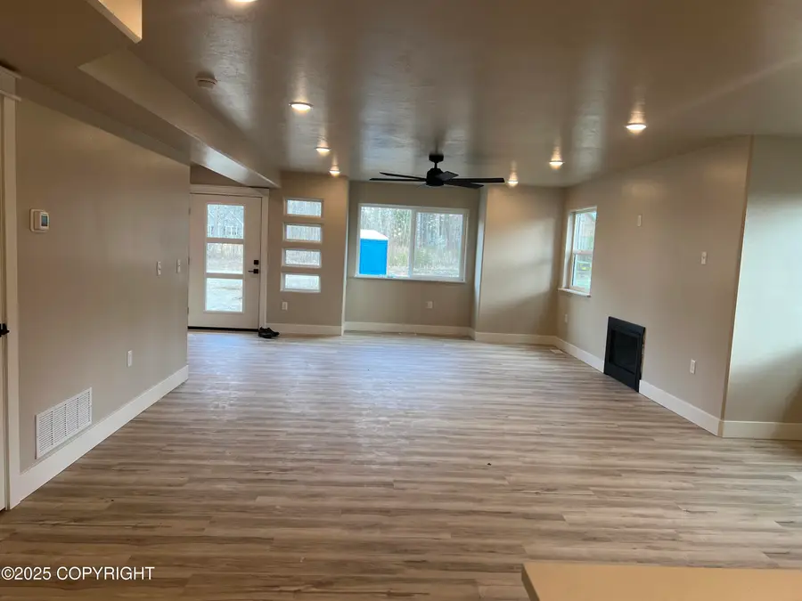 7404 N Paw Street, Wasilla, AK 99654 - #2