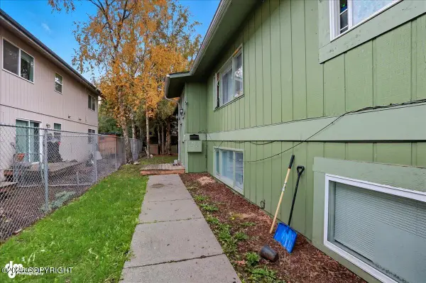 740 N Bragaw Street, Anchorage, AK 99508