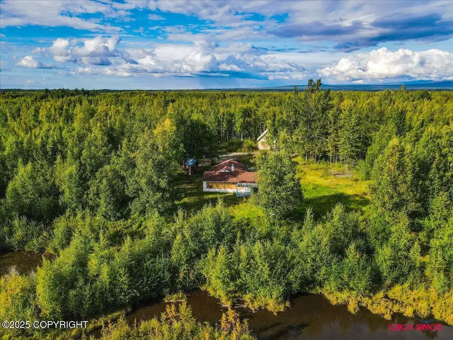 15590 W Northshore Drive, Big Lake, AK 99652 - Image #3