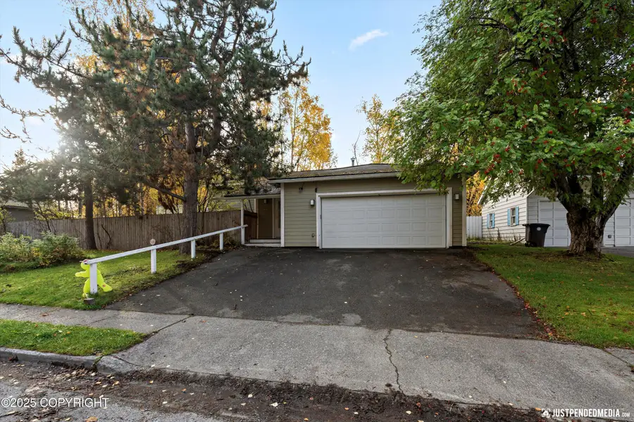 1634 Stanford Drive, Anchorage, AK 99508 - Image #3