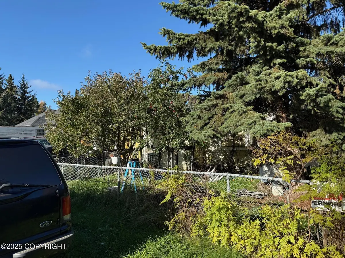 6613 E 11th Avenue, Anchorage, AK 99504 - Image #1
