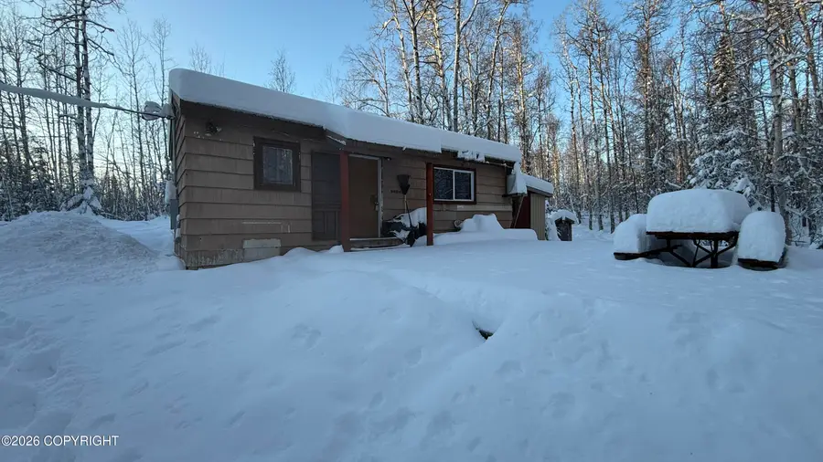25831 W Roberts Drive, Willow, AK 99688 - Image #2