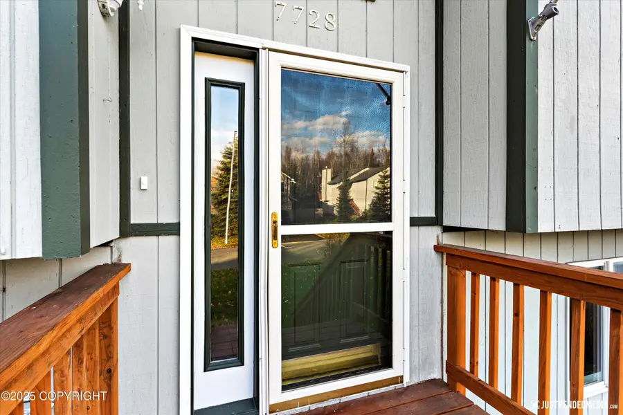 7728 Candywine Circle, Anchorage, AK 99507 - Image #3
