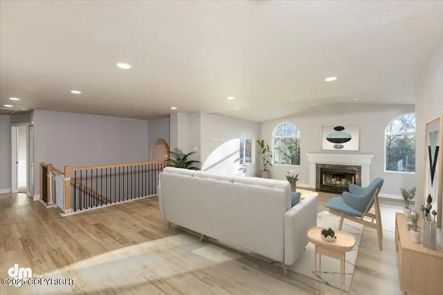 7817 Brentwood Drive, Anchorage, AK 99502 - Image #2