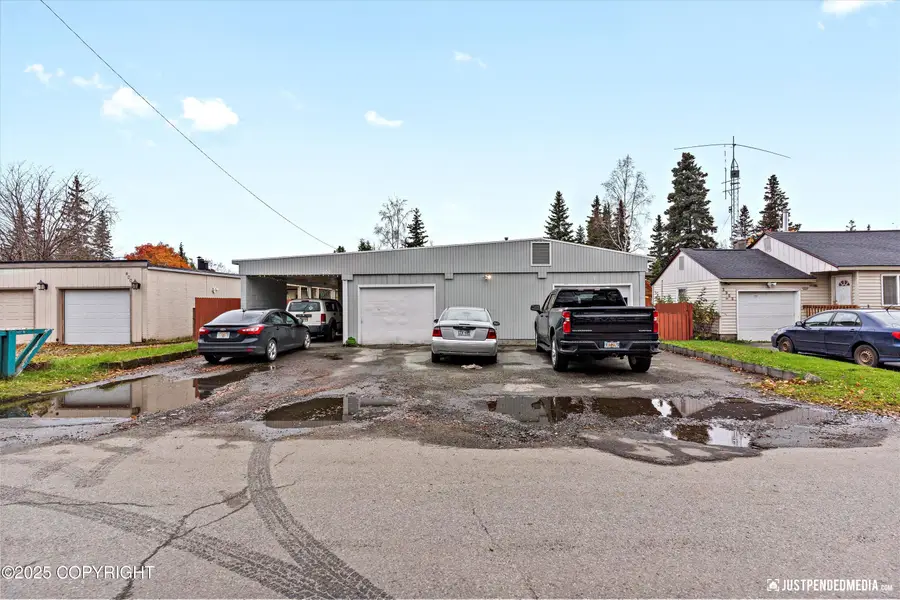 4000 Iowa Drive, Anchorage, AK 99517 - #2