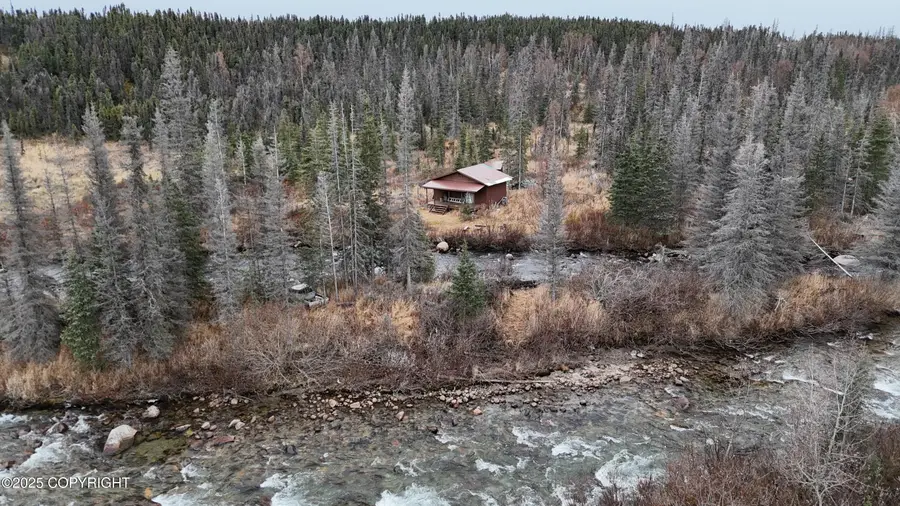 7240 W Willow Fishhook Road, Willow, AK 99688 - Image #2