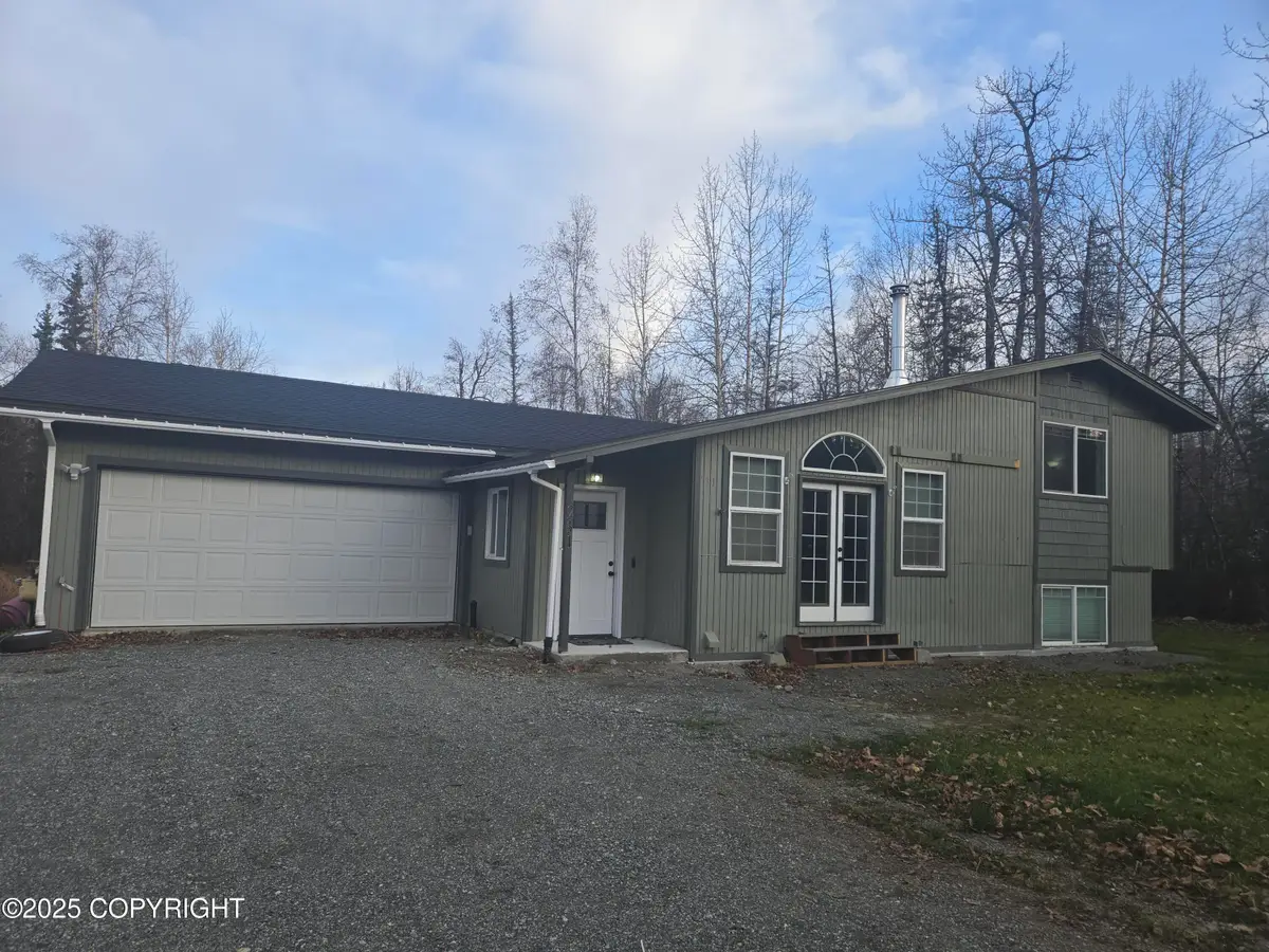 231 E Luther Avenue, Wasilla, AK 99654 - Image #1