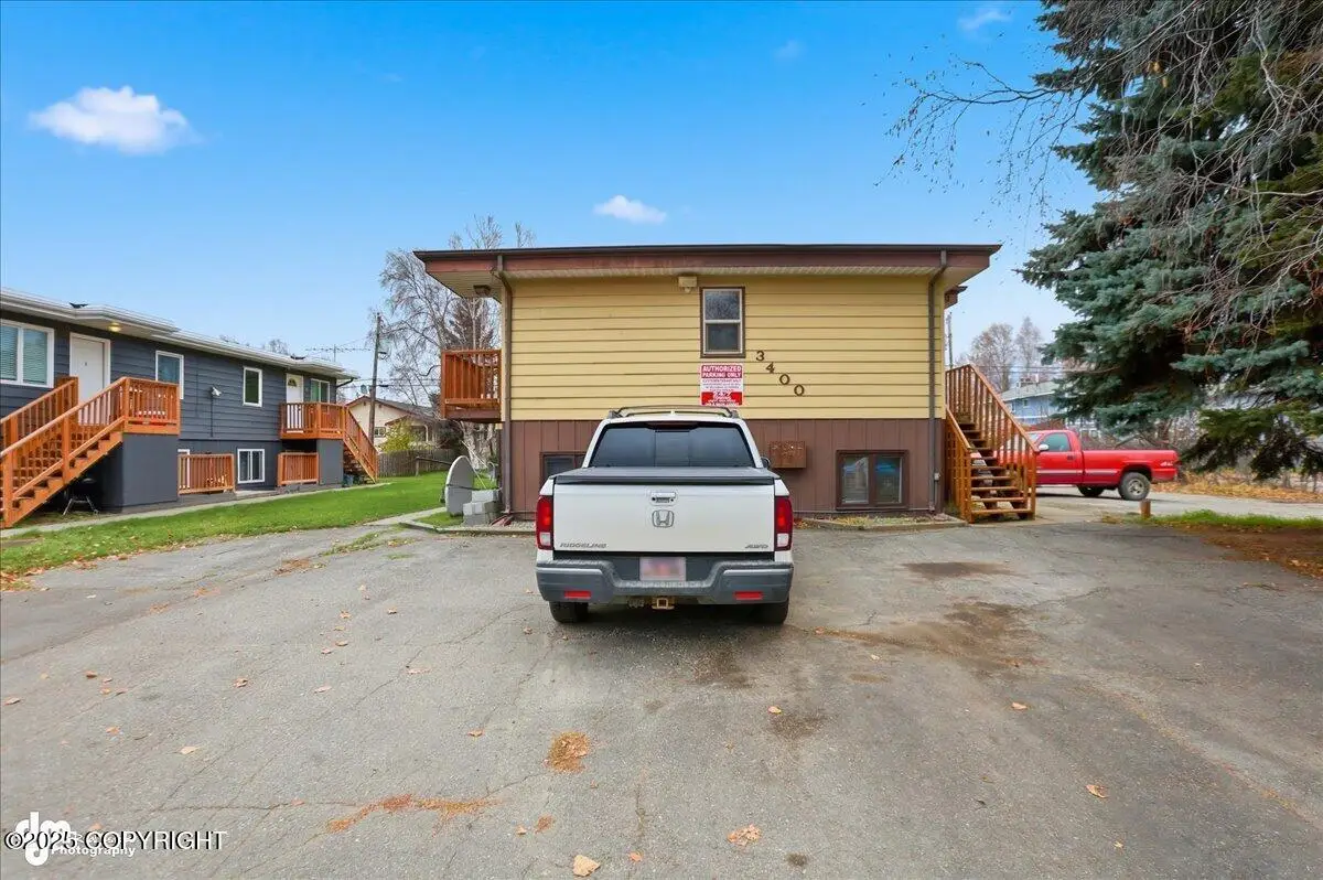 3400 North Star Street, Anchorage, AK 99503 - Image #1