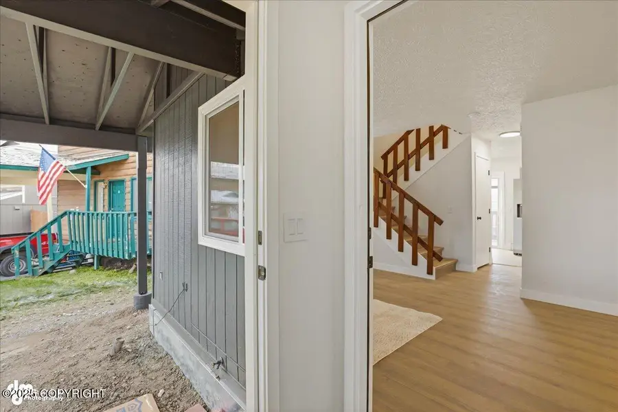 7730 Little Bend Circle, Anchorage, AK 99507 - Image #2