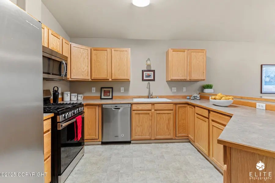 11759 Birch Knoll Loop, Anchorage, AK 99515 - Image #3