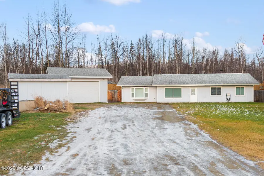 1775 E Raven Circle, Tanaina, AK 99645 - Image #2
