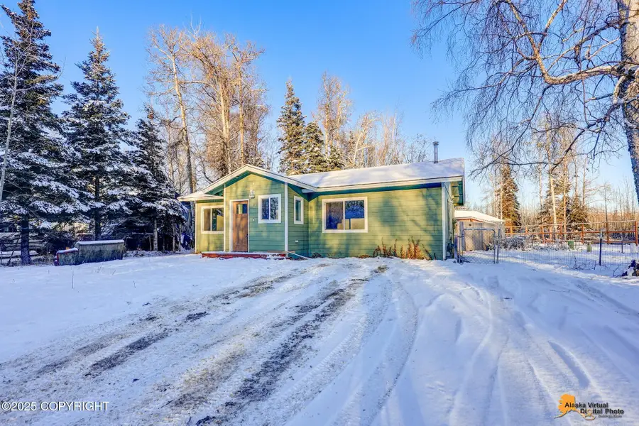 570 S Mike Circle, Wasilla, AK 99623 - Image #2
