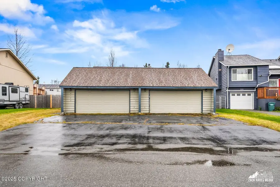 9122 Lakehurst Drive, Anchorage, AK 99502 - Image #2